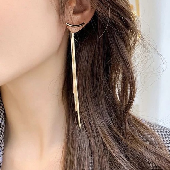 🔥NEW 18K Yellow Gold Bar Long Tassel Earrings🔥 - Picture 3 of 8